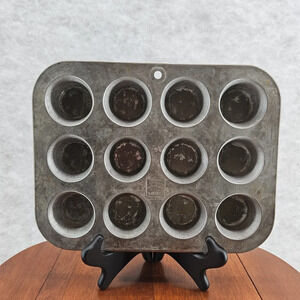 Vintage Mirro Mini Muffin Tin Pan‎  Aluminum Cupcake 12 Holes 162M